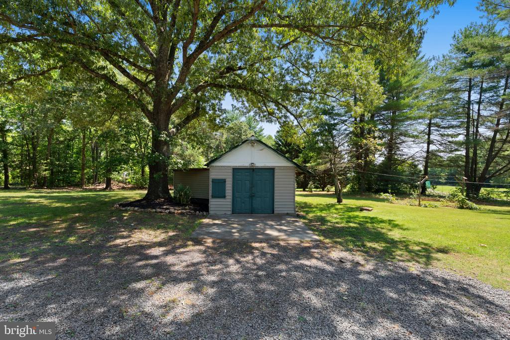 8405 SHIRLEY RD, UNIONVILLE, Virginia 22567, 3 Bedrooms Bedrooms, ,3 BathroomsBathrooms,Residential,8405 SHIRLEY RD,VASP2043304 MLS # VASP2043304