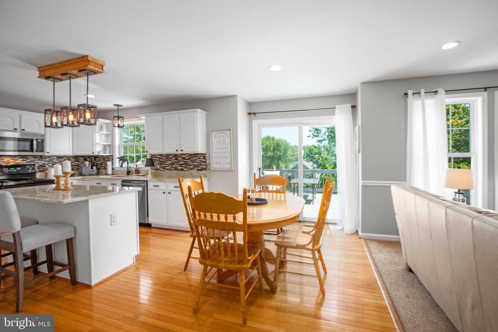 10710 CHANCELLORSVILLE DR, SPOTSYLVANIA, Virginia 22553, 4 Bedrooms Bedrooms, ,3 BathroomsBathrooms,Residential,10710 CHANCELLORSVILLE DR,VASP2043276 MLS # VASP2043276