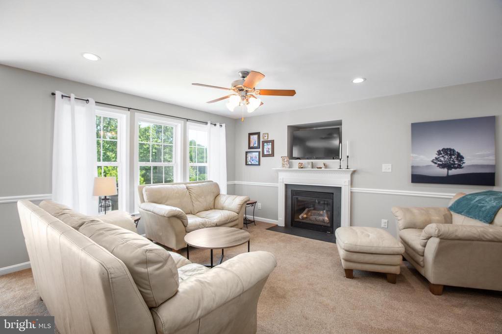 10710 CHANCELLORSVILLE DR, SPOTSYLVANIA, Virginia 22553, 4 Bedrooms Bedrooms, ,3 BathroomsBathrooms,Residential,10710 CHANCELLORSVILLE DR,VASP2043276 MLS # VASP2043276