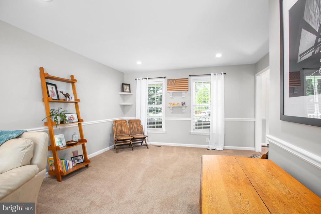 10710 CHANCELLORSVILLE DR, SPOTSYLVANIA, Virginia 22553, 4 Bedrooms Bedrooms, ,3 BathroomsBathrooms,Residential,10710 CHANCELLORSVILLE DR,VASP2043276 MLS # VASP2043276