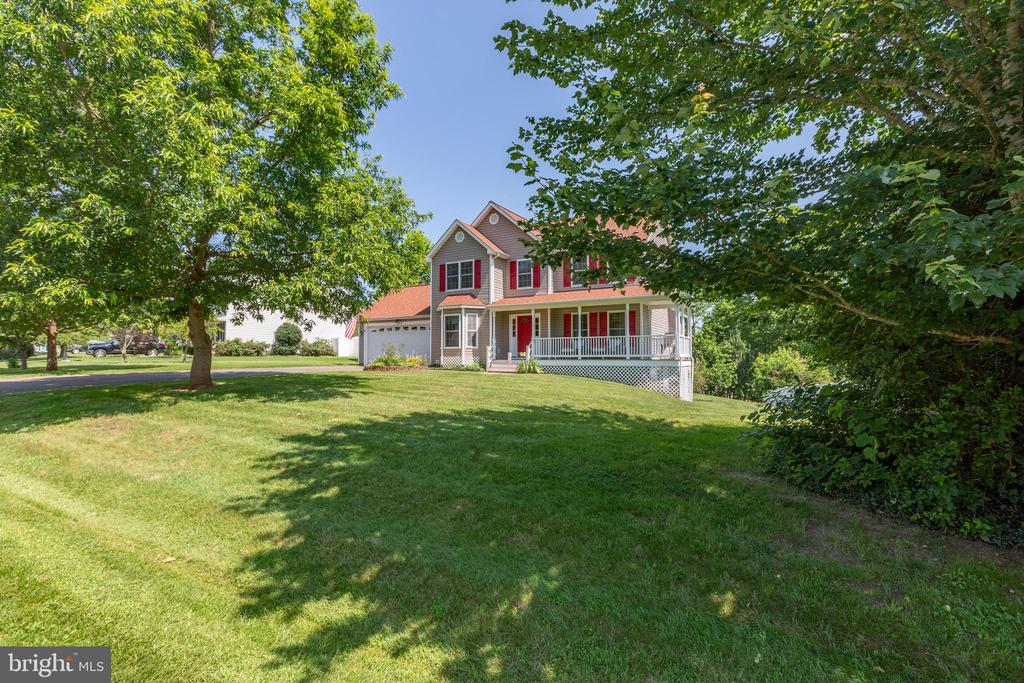 10710 CHANCELLORSVILLE DR, SPOTSYLVANIA, Virginia 22553, 4 Bedrooms Bedrooms, ,3 BathroomsBathrooms,Residential,10710 CHANCELLORSVILLE DR,VASP2043276 MLS # VASP2043276