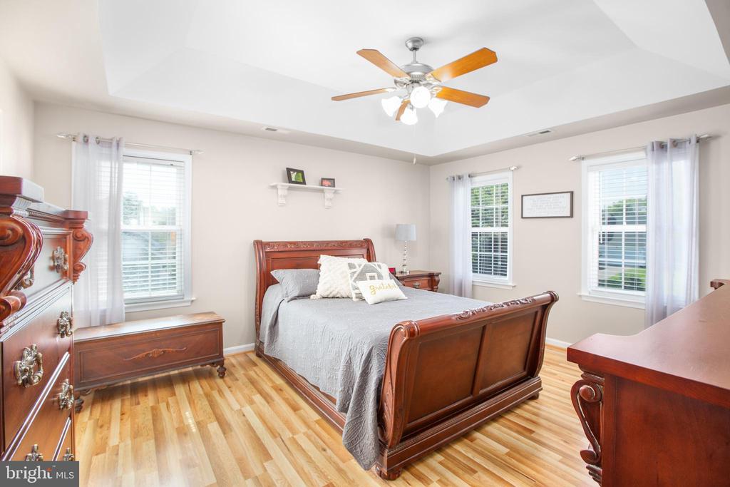 10710 CHANCELLORSVILLE DR, SPOTSYLVANIA, Virginia 22553, 4 Bedrooms Bedrooms, ,3 BathroomsBathrooms,Residential,10710 CHANCELLORSVILLE DR,VASP2043276 MLS # VASP2043276