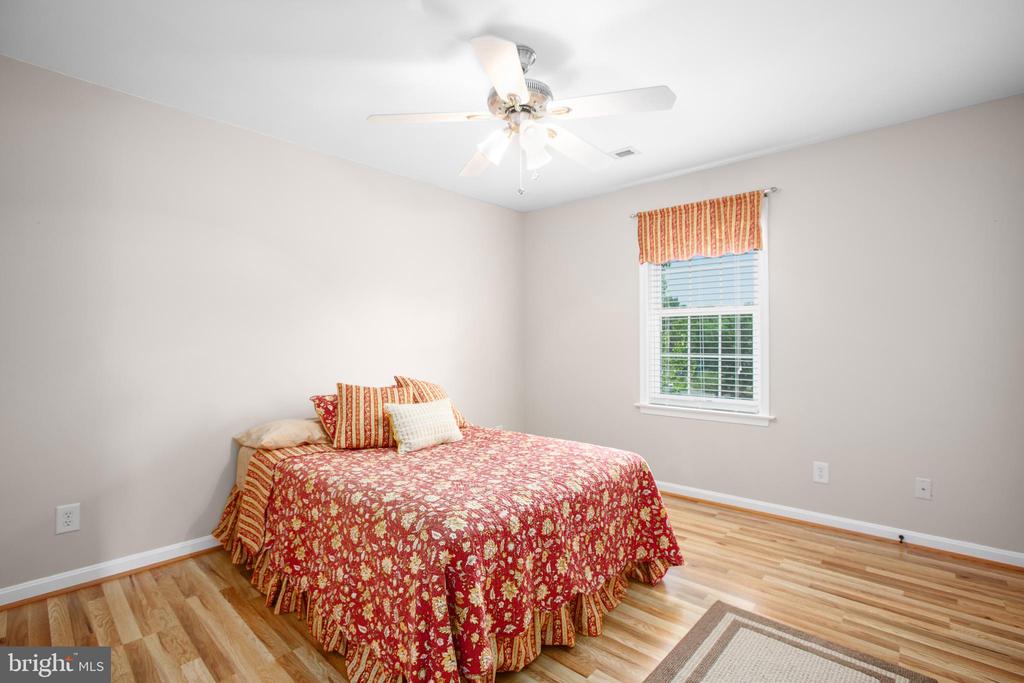 10710 CHANCELLORSVILLE DR, SPOTSYLVANIA, Virginia 22553, 4 Bedrooms Bedrooms, ,3 BathroomsBathrooms,Residential,10710 CHANCELLORSVILLE DR,VASP2043276 MLS # VASP2043276