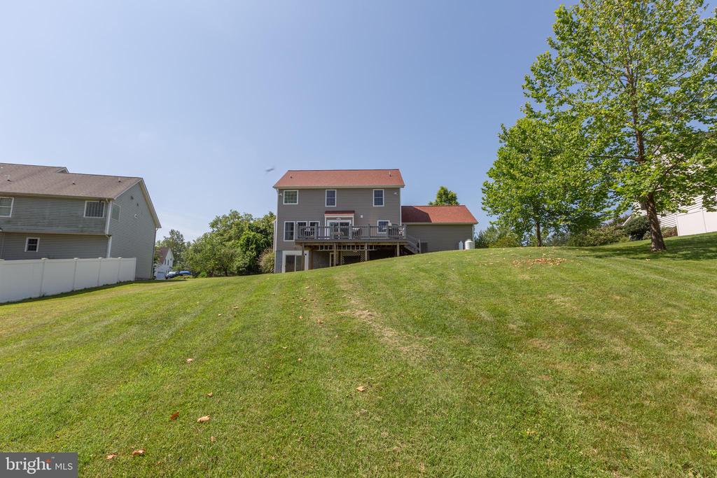 10710 CHANCELLORSVILLE DR, SPOTSYLVANIA, Virginia 22553, 4 Bedrooms Bedrooms, ,3 BathroomsBathrooms,Residential,10710 CHANCELLORSVILLE DR,VASP2043276 MLS # VASP2043276
