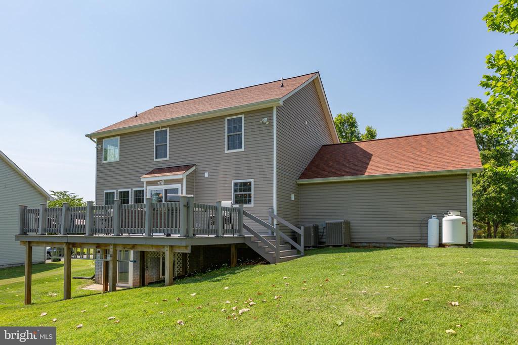 10710 CHANCELLORSVILLE DR, SPOTSYLVANIA, Virginia 22553, 4 Bedrooms Bedrooms, ,3 BathroomsBathrooms,Residential,10710 CHANCELLORSVILLE DR,VASP2043276 MLS # VASP2043276
