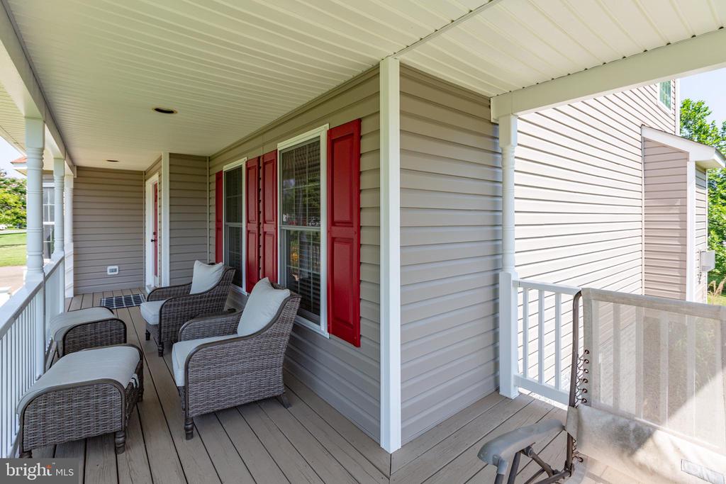 10710 CHANCELLORSVILLE DR, SPOTSYLVANIA, Virginia 22553, 4 Bedrooms Bedrooms, ,3 BathroomsBathrooms,Residential,10710 CHANCELLORSVILLE DR,VASP2043276 MLS # VASP2043276