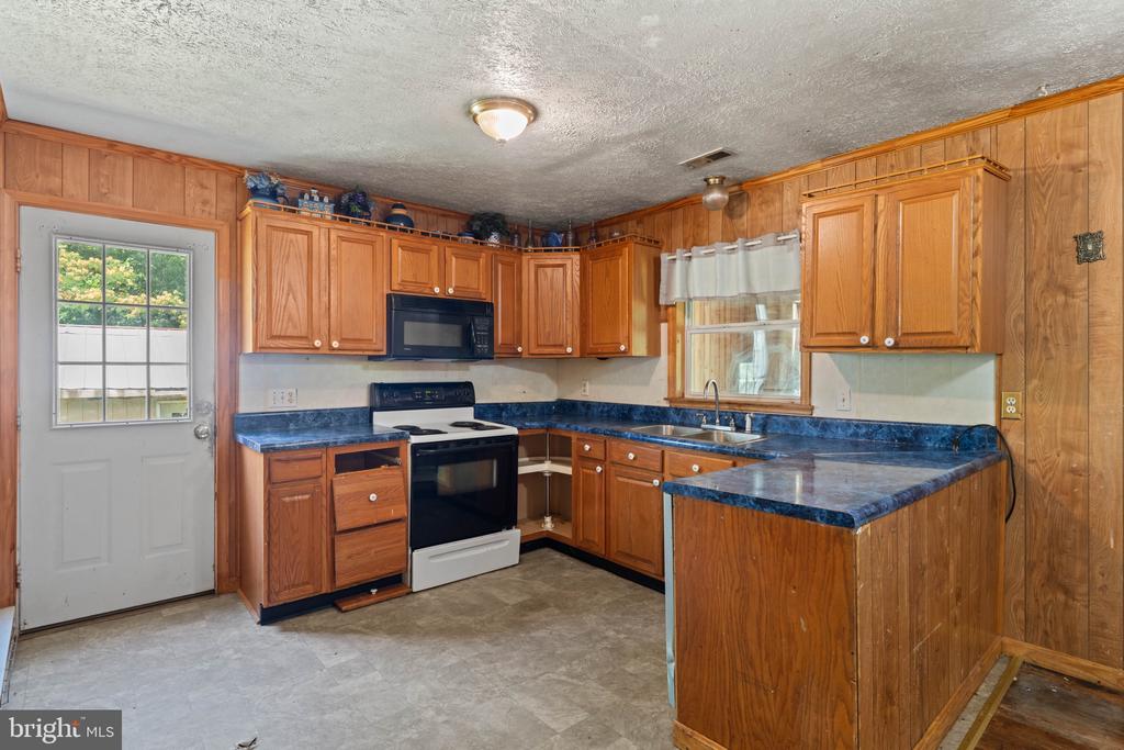 471 TRYME RD, REVA, Virginia 22735, 3 Bedrooms Bedrooms, ,2 BathroomsBathrooms,Residential,471 TRYME RD,VAMA2002844 MLS # VAMA2002844