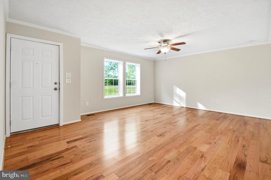 31 COSNER RD, LOUISA, Virginia 23093, 3 Bedrooms Bedrooms, ,2 BathroomsBathrooms,Residential,31 COSNER RD,VALA2010132 MLS # VALA2010132