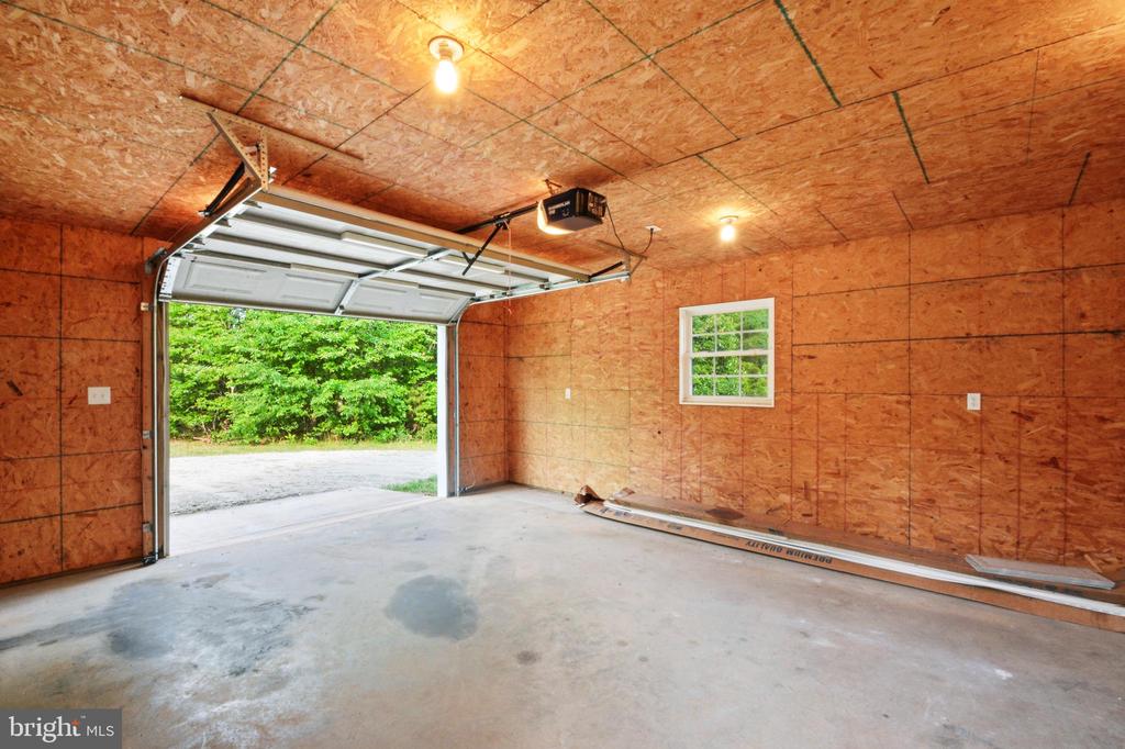 31 COSNER RD, LOUISA, Virginia 23093, 3 Bedrooms Bedrooms, ,2 BathroomsBathrooms,Residential,31 COSNER RD,VALA2010132 MLS # VALA2010132