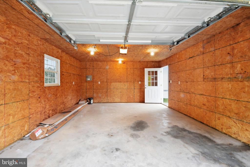 31 COSNER RD, LOUISA, Virginia 23093, 3 Bedrooms Bedrooms, ,2 BathroomsBathrooms,Residential,31 COSNER RD,VALA2010132 MLS # VALA2010132