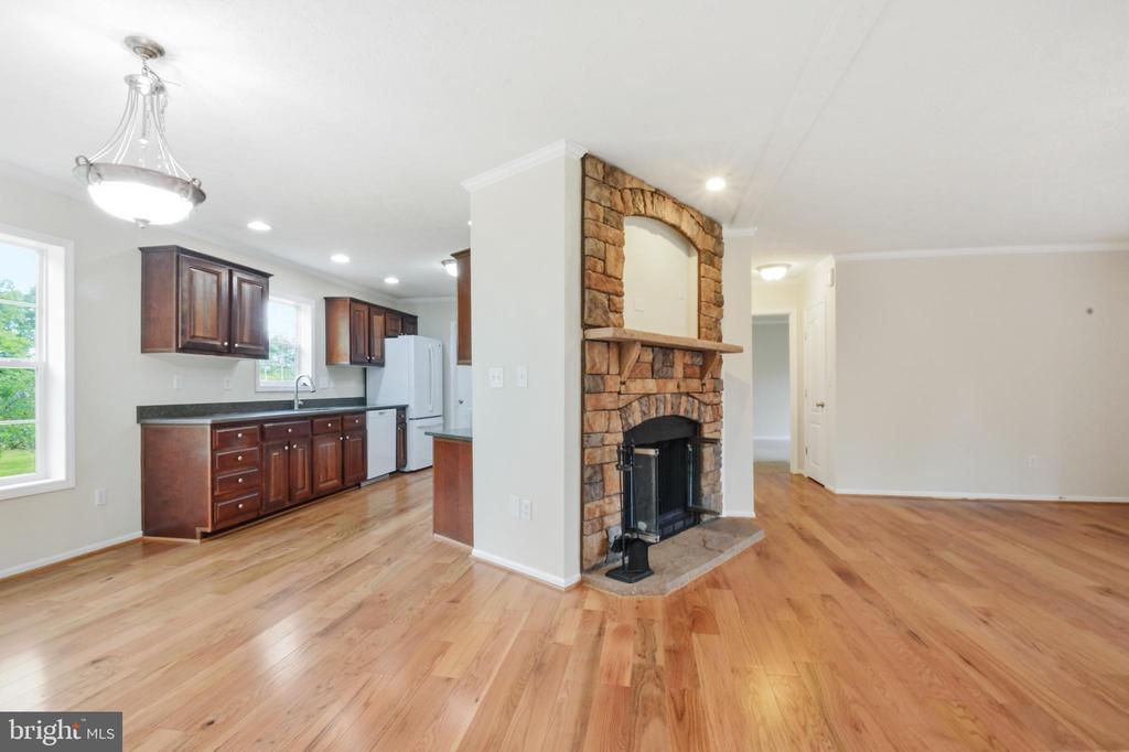 31 COSNER RD, LOUISA, Virginia 23093, 3 Bedrooms Bedrooms, ,2 BathroomsBathrooms,Residential,31 COSNER RD,VALA2010132 MLS # VALA2010132