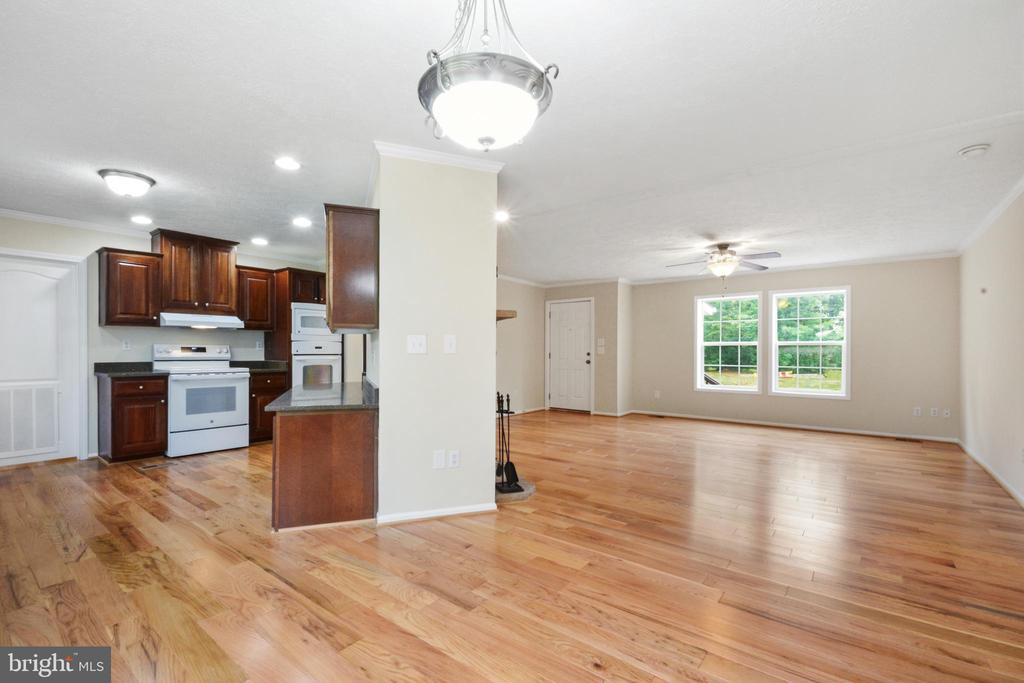 31 COSNER RD, LOUISA, Virginia 23093, 3 Bedrooms Bedrooms, ,2 BathroomsBathrooms,Residential,31 COSNER RD,VALA2010132 MLS # VALA2010132