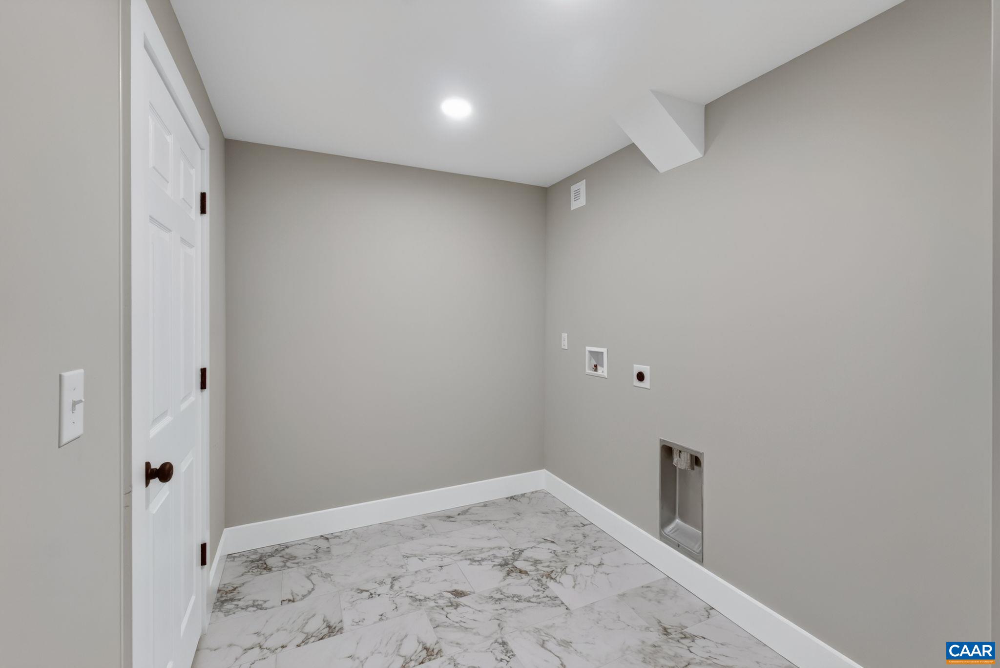 1546 THOMAS JEFFERSON PKWY, CHARLOTTESVILLE, Virginia 22902, 4 Bedrooms Bedrooms, ,2 BathroomsBathrooms,Residential,1546 THOMAS JEFFERSON PKWY,678900 MLS # 678900