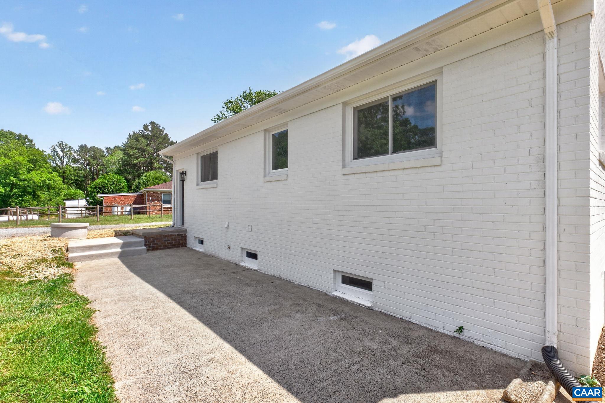 1546 THOMAS JEFFERSON PKWY, CHARLOTTESVILLE, Virginia 22902, 4 Bedrooms Bedrooms, ,2 BathroomsBathrooms,Residential,1546 THOMAS JEFFERSON PKWY,678900 MLS # 678900