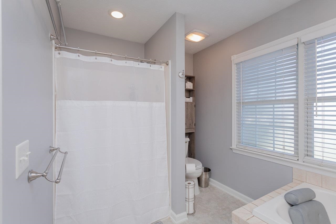 322 MELVIN CIR, BRIDGEWATER, Virginia 22812, 4 Bedrooms Bedrooms, ,3 BathroomsBathrooms,Residential,322 MELVIN CIR,678902 MLS # 678902