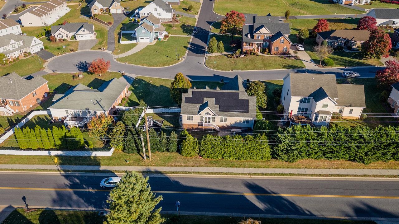 322 MELVIN CIR, BRIDGEWATER, Virginia 22812, 4 Bedrooms Bedrooms, ,3 BathroomsBathrooms,Residential,322 MELVIN CIR,678902 MLS # 678902