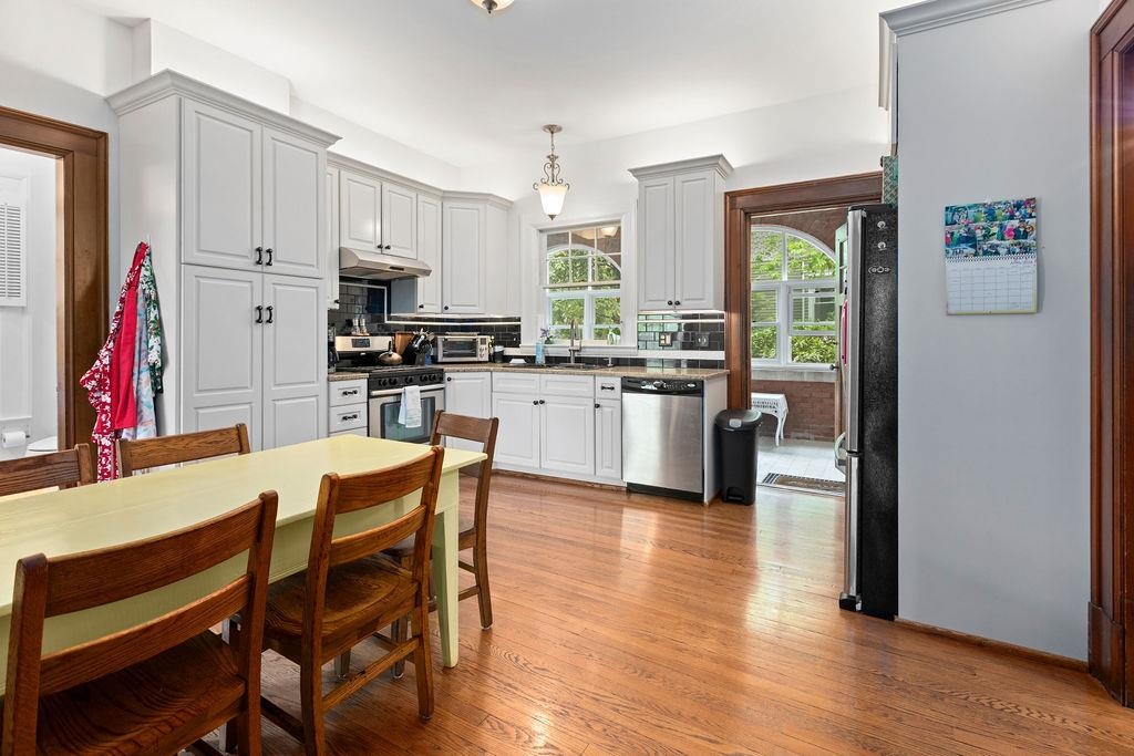 505 JACKSON AVE, LEXINGTON, Virginia 24450, 5 Bedrooms Bedrooms, ,4 BathroomsBathrooms,Residential,505 Jackson,505 JACKSON AVE,678903 MLS # 678903