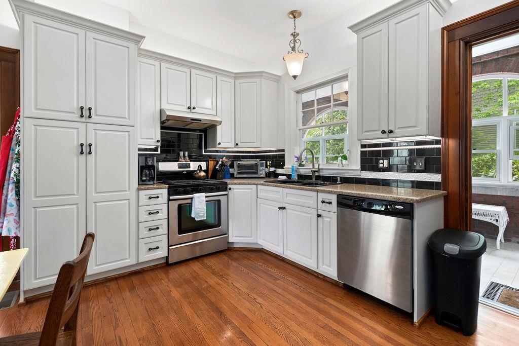 505 JACKSON AVE, LEXINGTON, Virginia 24450, 5 Bedrooms Bedrooms, ,4 BathroomsBathrooms,Residential,505 Jackson,505 JACKSON AVE,678903 MLS # 678903