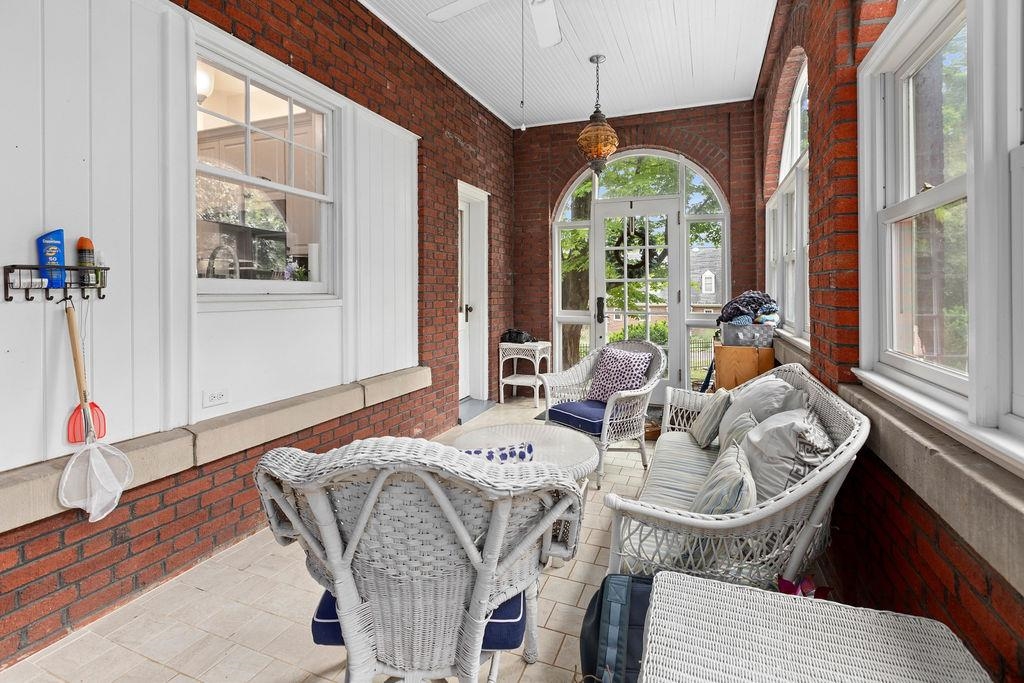 505 JACKSON AVE, LEXINGTON, Virginia 24450, 5 Bedrooms Bedrooms, ,4 BathroomsBathrooms,Residential,505 Jackson,505 JACKSON AVE,678903 MLS # 678903