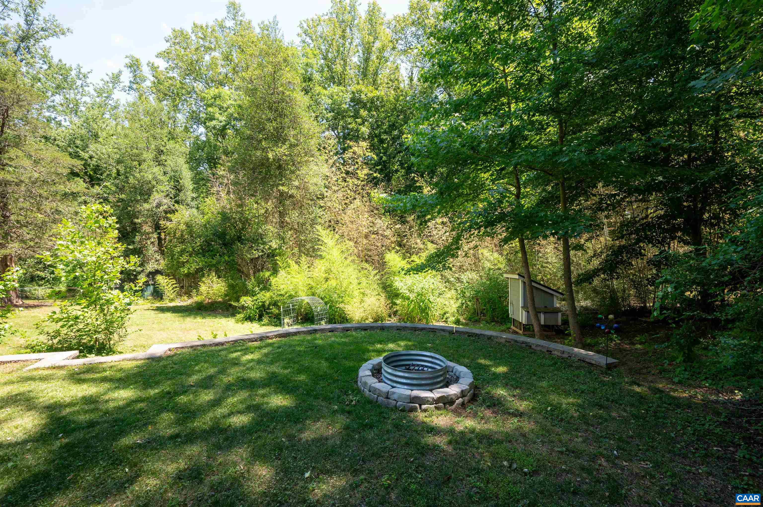 1614 ROSE HILL DR, CHARLOTTESVILLE, Virginia 22903, 3 Bedrooms Bedrooms, ,2 BathroomsBathrooms,Residential,1614 ROSE HILL DR,678906 MLS # 678906