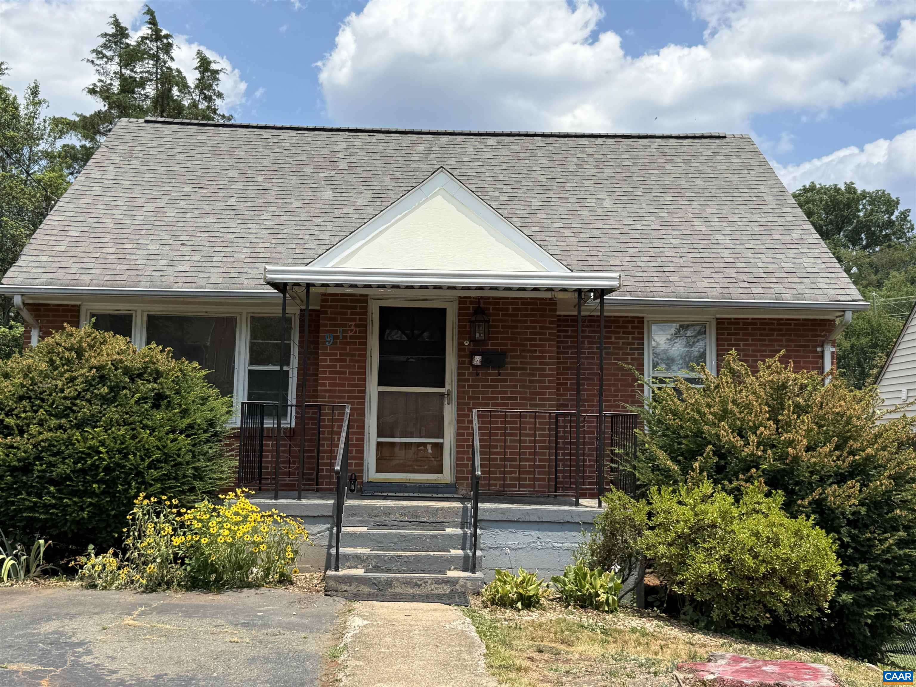 913 DRUID AVE, CHARLOTTESVILLE, Virginia 22902, 5 Bedrooms Bedrooms, ,2 BathroomsBathrooms,Residential,913 DRUID AVE,678907 MLS # 678907
