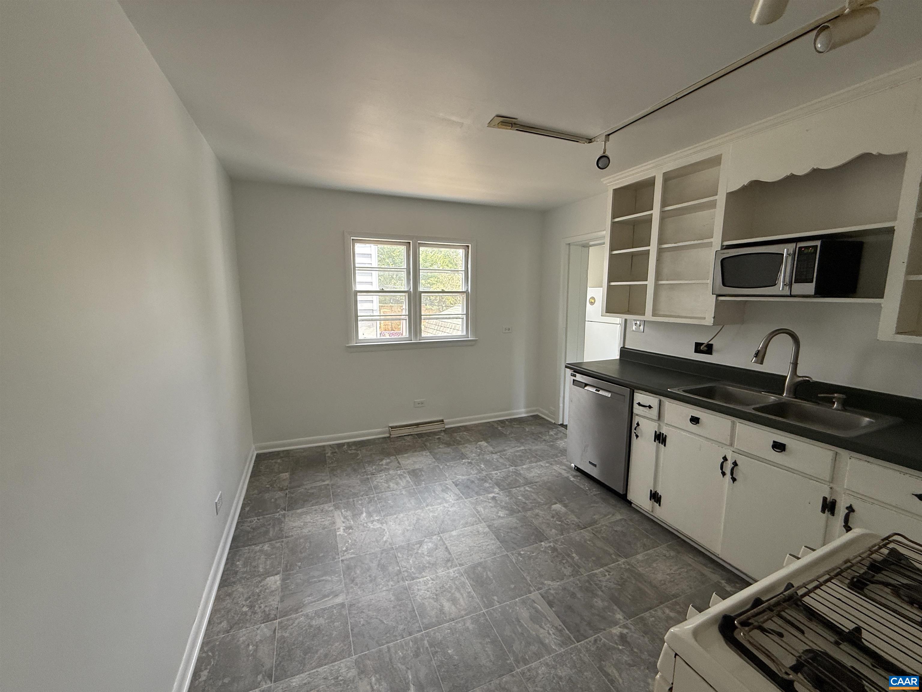 913 DRUID AVE, CHARLOTTESVILLE, Virginia 22902, 5 Bedrooms Bedrooms, ,2 BathroomsBathrooms,Residential,913 DRUID AVE,678907 MLS # 678907