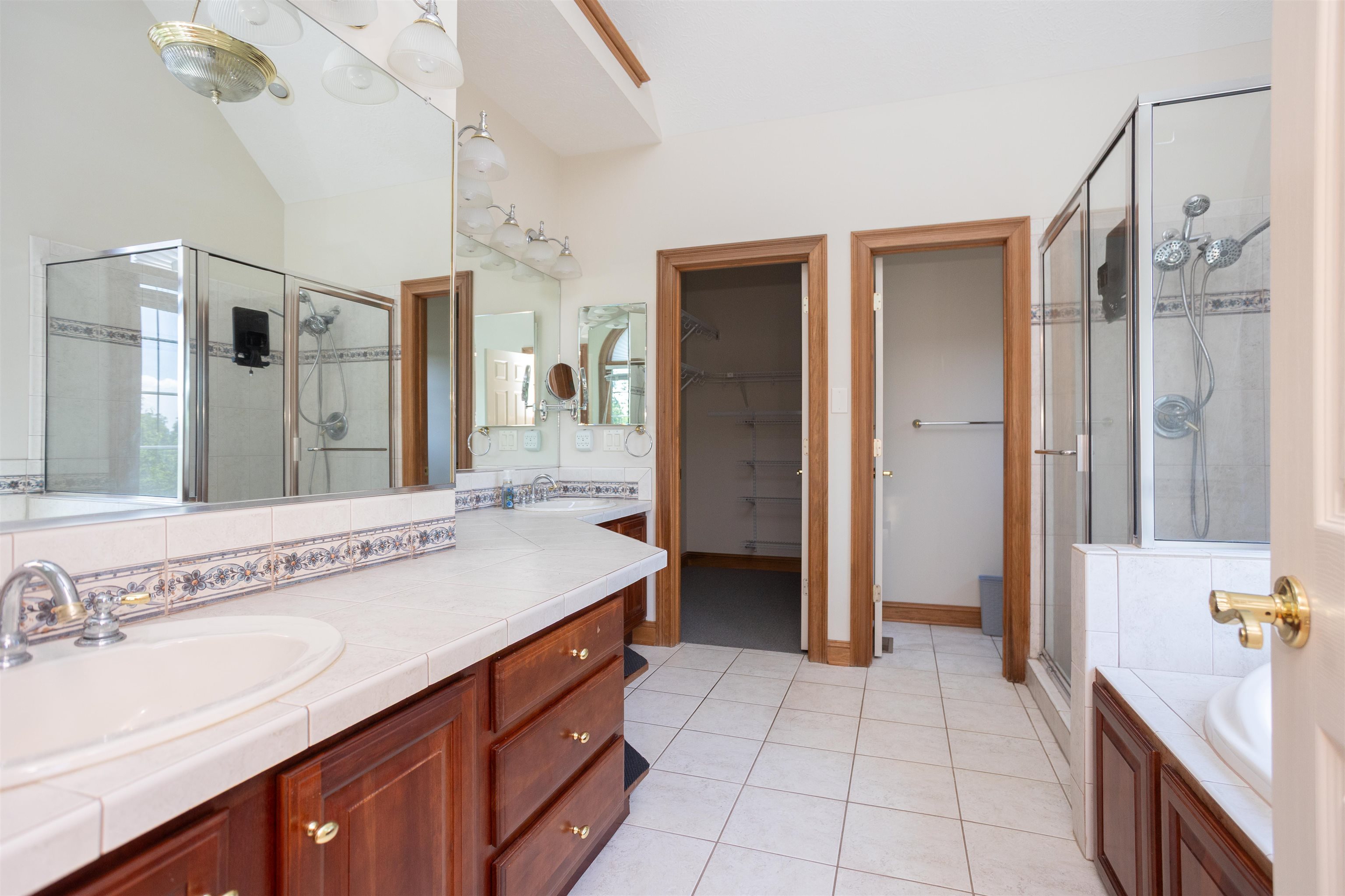 1530 BLUEWATER RD, ROCKINGHAM, Virginia 22801, 5 Bedrooms Bedrooms, ,4 BathroomsBathrooms,Residential,1530 BLUEWATER RD,678909 MLS # 678909
