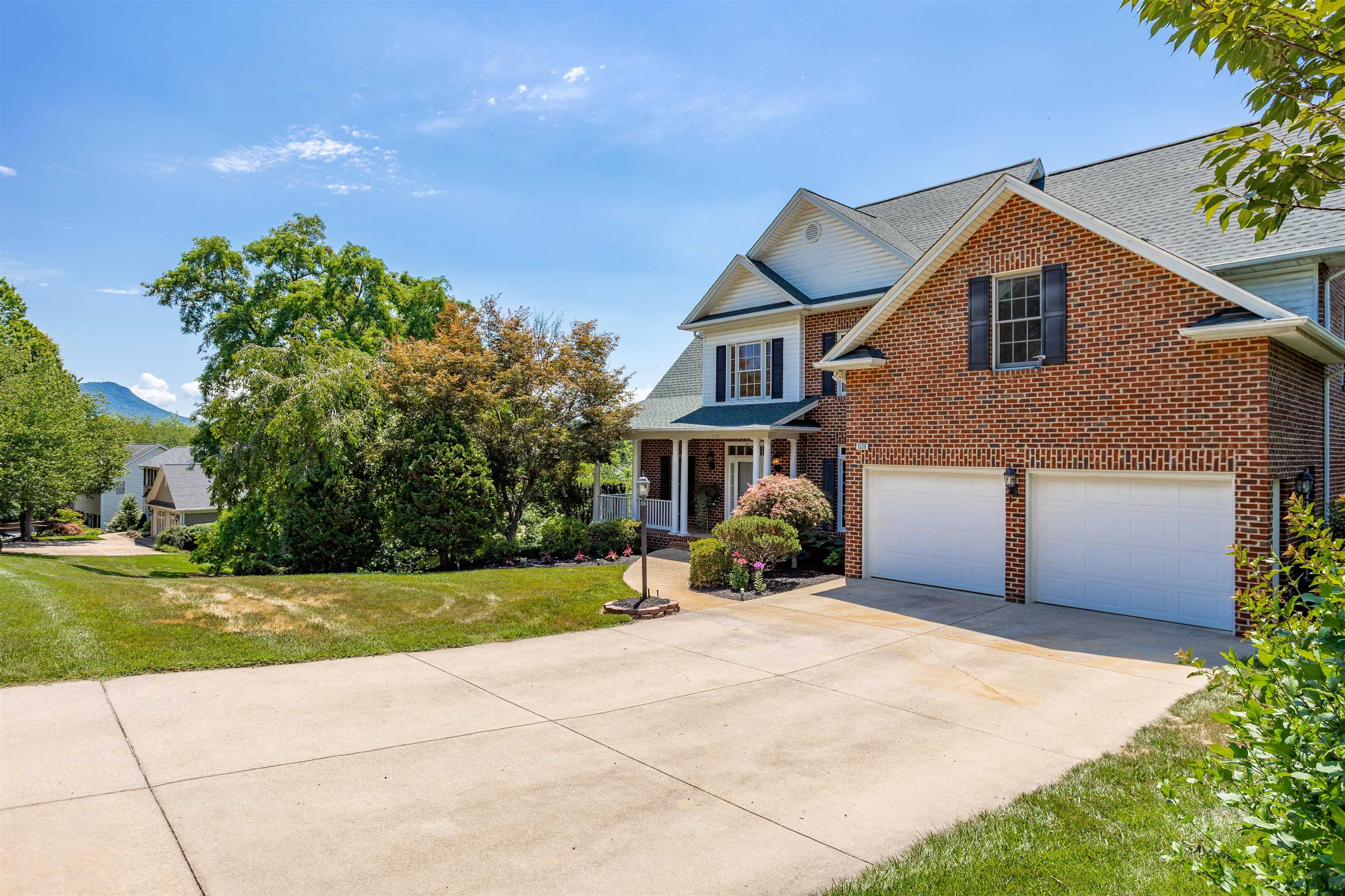 1530 BLUEWATER RD, ROCKINGHAM, Virginia 22801, 5 Bedrooms Bedrooms, ,4 BathroomsBathrooms,Residential,1530 BLUEWATER RD,678909 MLS # 678909
