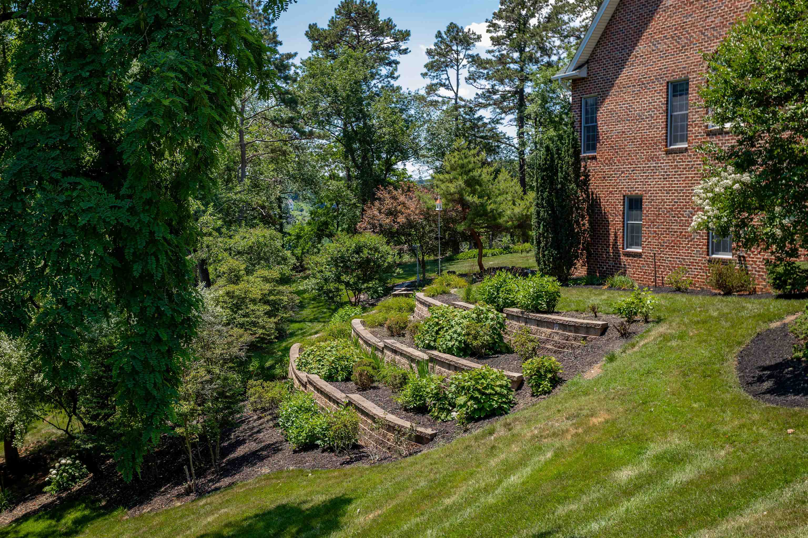 1530 BLUEWATER RD, ROCKINGHAM, Virginia 22801, 5 Bedrooms Bedrooms, ,4 BathroomsBathrooms,Residential,1530 BLUEWATER RD,678909 MLS # 678909