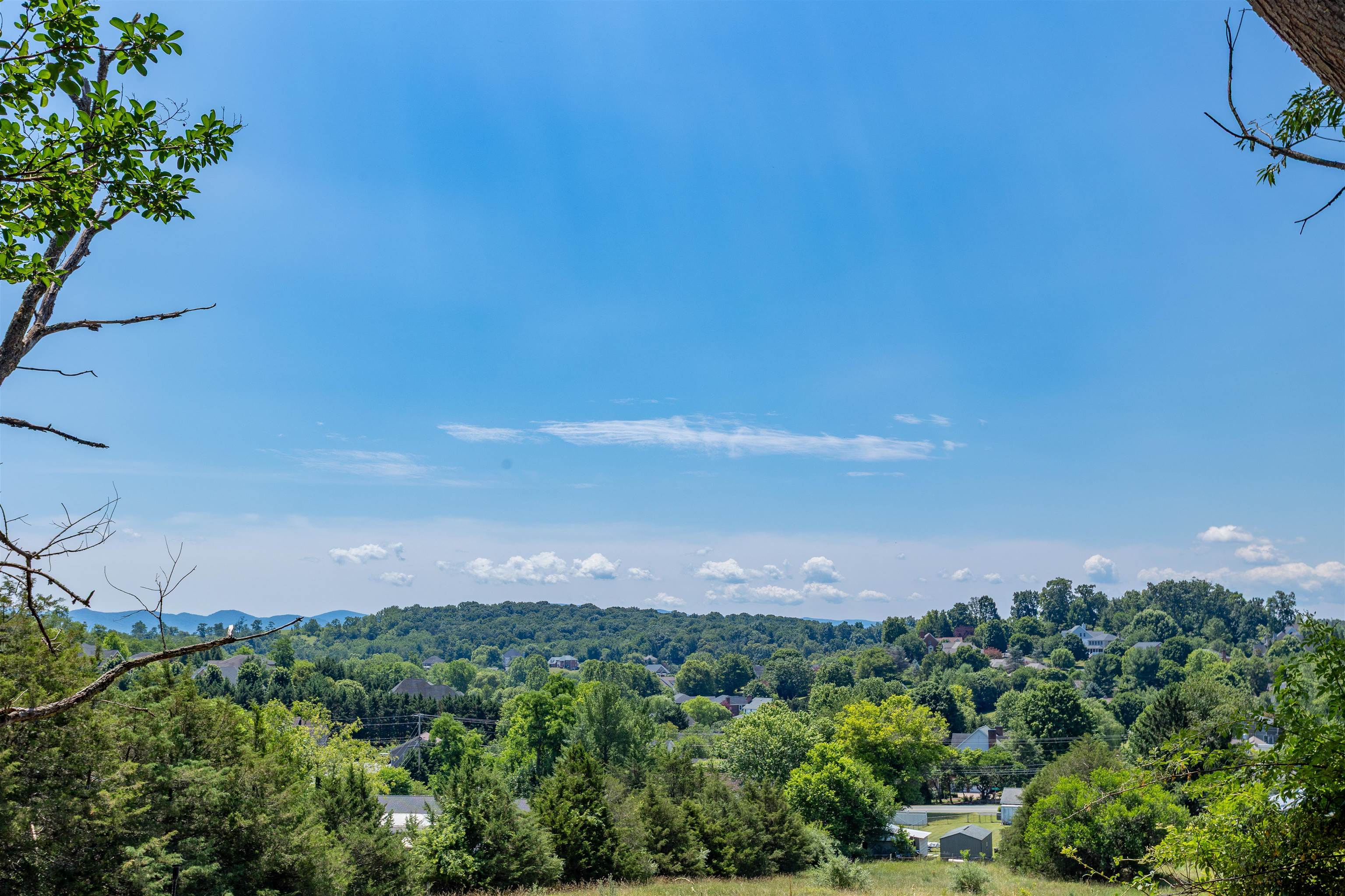 1530 BLUEWATER RD, ROCKINGHAM, Virginia 22801, 5 Bedrooms Bedrooms, ,4 BathroomsBathrooms,Residential,1530 BLUEWATER RD,678909 MLS # 678909