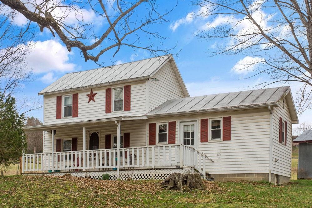 12111 SLEEPY HOLLOW LN, FULKS RUN, Virginia 22830, 3 Bedrooms Bedrooms, ,1 BathroomBathrooms,Residential,12111 SLEEPY HOLLOW LN,678912 MLS # 678912