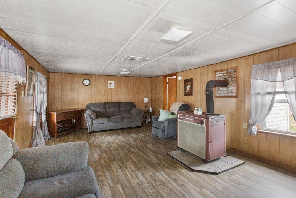 12111 SLEEPY HOLLOW LN, FULKS RUN, Virginia 22830, 3 Bedrooms Bedrooms, ,1 BathroomBathrooms,Residential,12111 SLEEPY HOLLOW LN,678912 MLS # 678912
