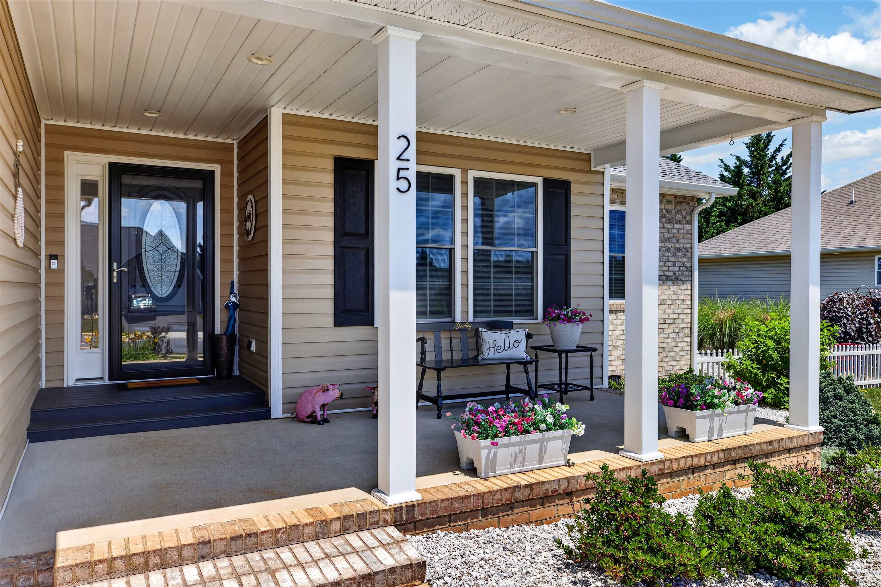 25 MERIWETHER CIR, STUARTS DRAFT, Virginia 24477, 2 Bedrooms Bedrooms, ,2 BathroomsBathrooms,Residential,Turnkey and Ready,25 MERIWETHER CIR,678915 MLS # 678915