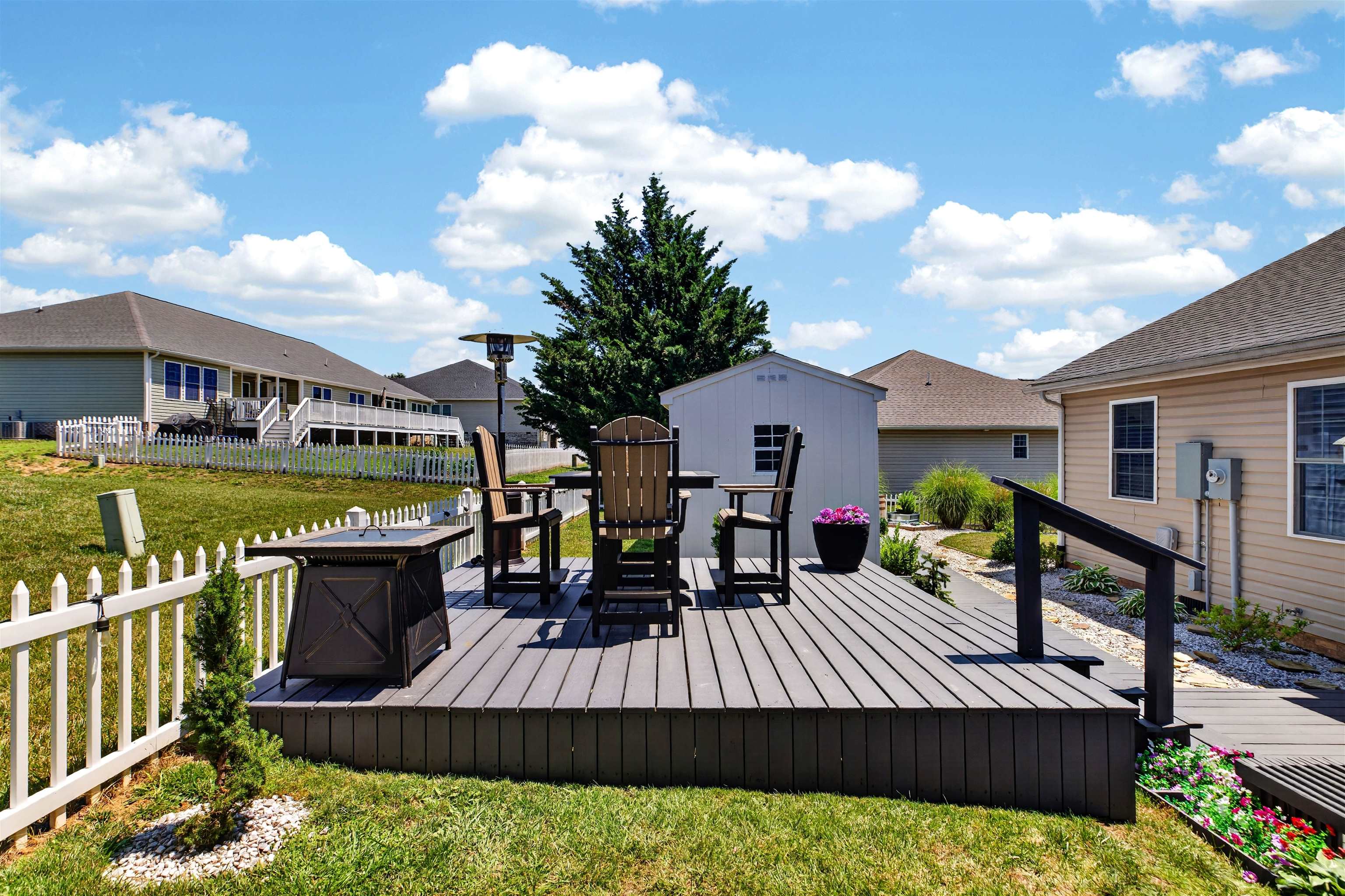 25 MERIWETHER CIR, STUARTS DRAFT, Virginia 24477, 2 Bedrooms Bedrooms, ,2 BathroomsBathrooms,Residential,Turnkey and Ready,25 MERIWETHER CIR,678915 MLS # 678915