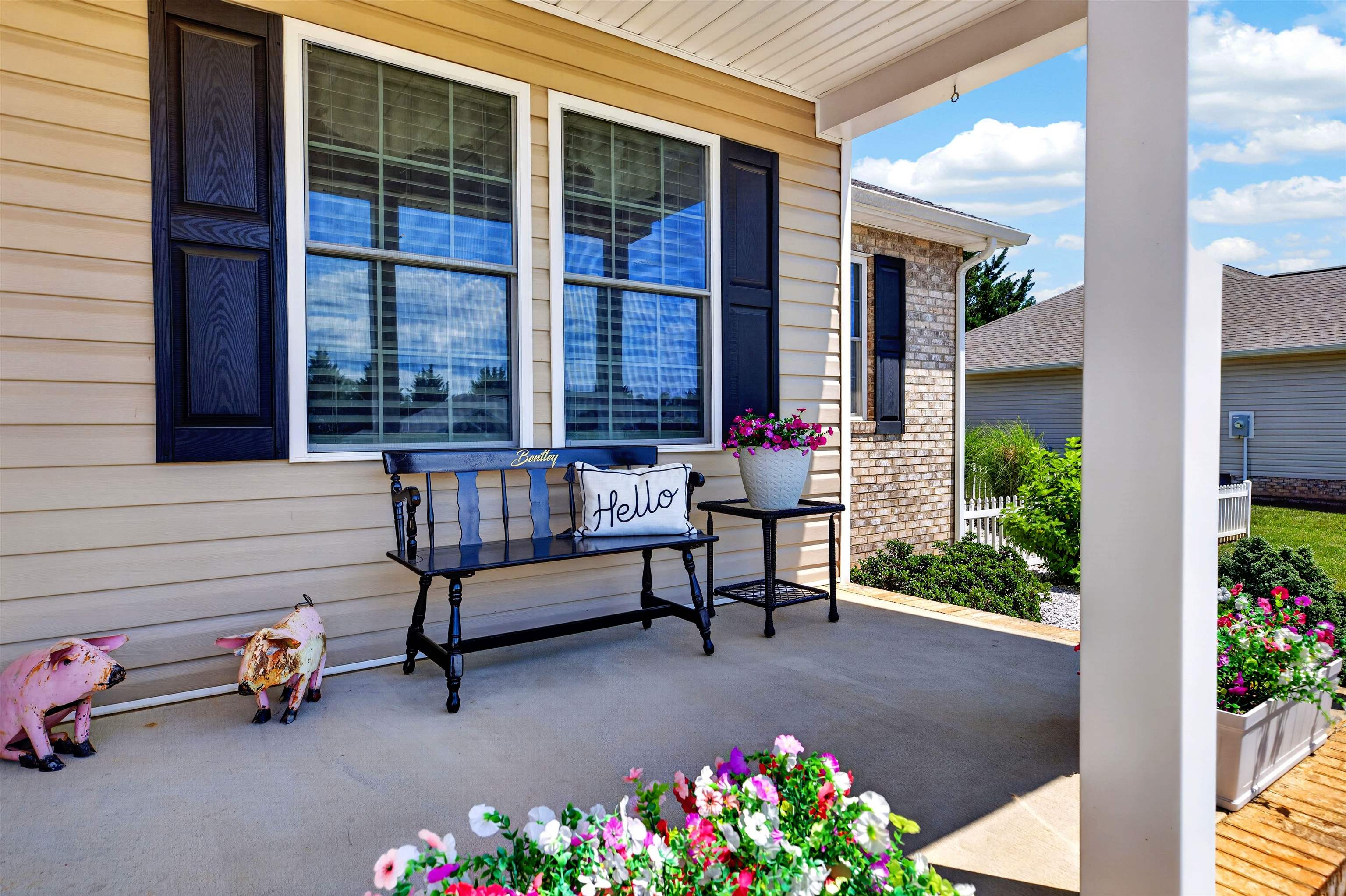 25 MERIWETHER CIR, STUARTS DRAFT, Virginia 24477, 2 Bedrooms Bedrooms, ,2 BathroomsBathrooms,Residential,Turnkey and Ready,25 MERIWETHER CIR,678915 MLS # 678915