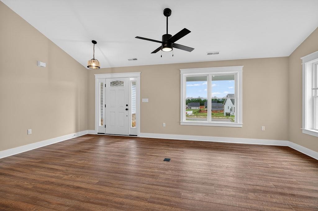 227 LINDBURGH DR, WAYNESBORO, Virginia 22980, 3 Bedrooms Bedrooms, ,2 BathroomsBathrooms,Residential,227 LINDBURGH DR,678917 MLS # 678917