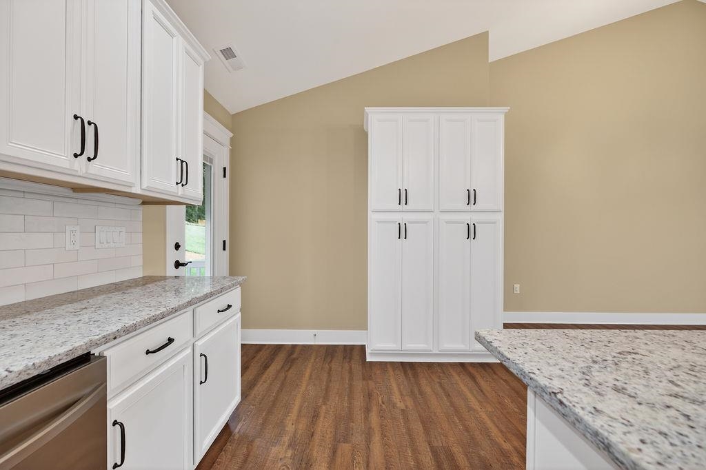 227 LINDBURGH DR, WAYNESBORO, Virginia 22980, 3 Bedrooms Bedrooms, ,2 BathroomsBathrooms,Residential,227 LINDBURGH DR,678917 MLS # 678917