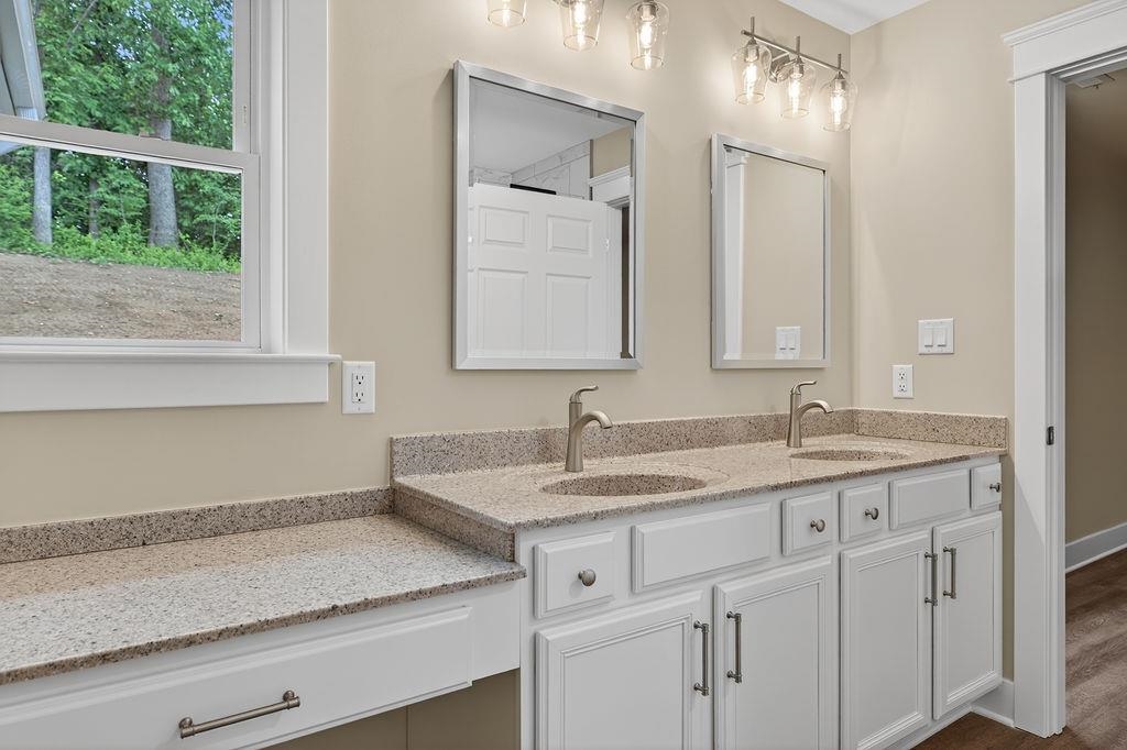 227 LINDBURGH DR, WAYNESBORO, Virginia 22980, 3 Bedrooms Bedrooms, ,2 BathroomsBathrooms,Residential,227 LINDBURGH DR,678917 MLS # 678917