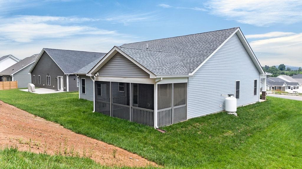 227 LINDBURGH DR, WAYNESBORO, Virginia 22980, 3 Bedrooms Bedrooms, ,2 BathroomsBathrooms,Residential,227 LINDBURGH DR,678917 MLS # 678917