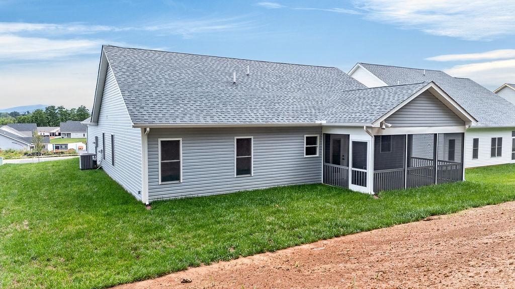 227 LINDBURGH DR, WAYNESBORO, Virginia 22980, 3 Bedrooms Bedrooms, ,2 BathroomsBathrooms,Residential,227 LINDBURGH DR,678917 MLS # 678917