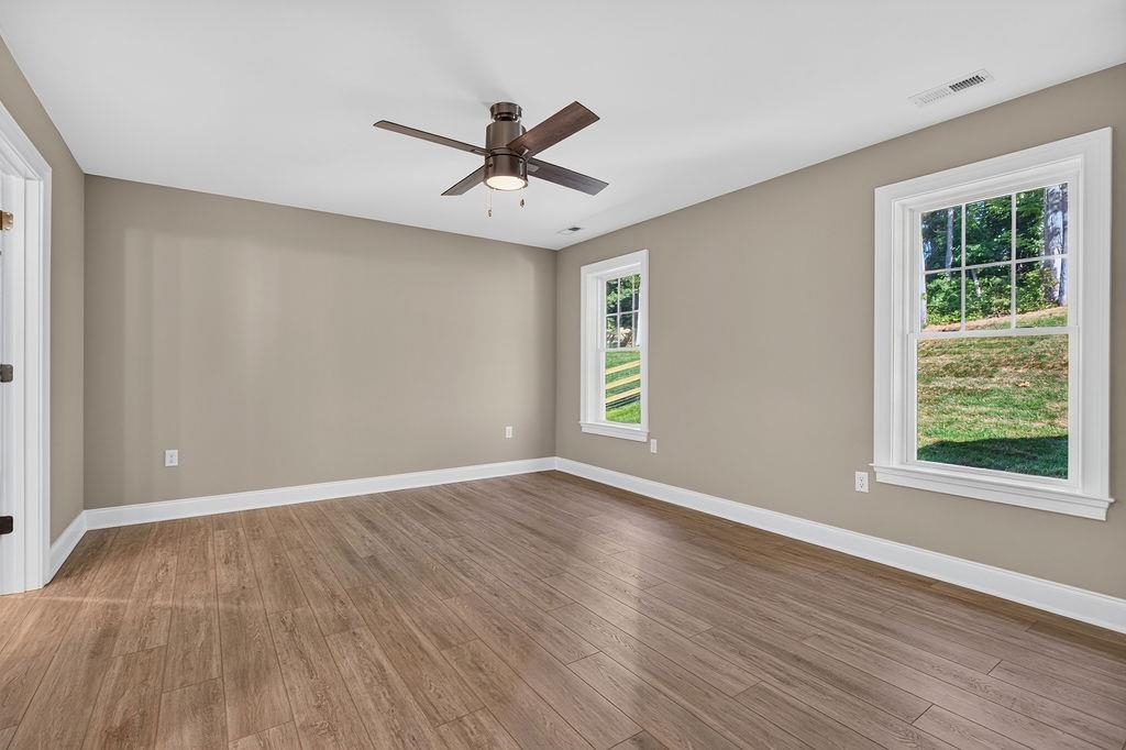241 LINDBURGH DR, WAYNESBORO, Virginia 22980, 3 Bedrooms Bedrooms, ,2 BathroomsBathrooms,Residential,241 LINDBURGH DR,678918 MLS # 678918