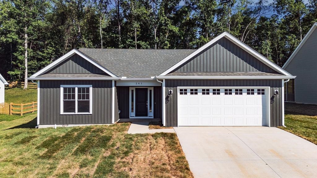 241 LINDBURGH DR, WAYNESBORO, Virginia 22980, 3 Bedrooms Bedrooms, ,2 BathroomsBathrooms,Residential,241 LINDBURGH DR,678918 MLS # 678918