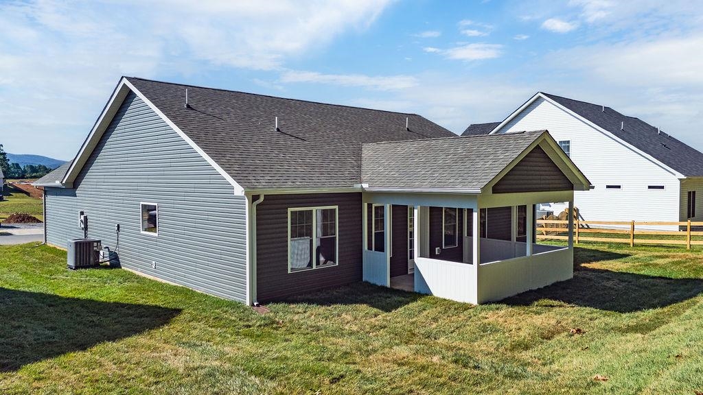 241 LINDBURGH DR, WAYNESBORO, Virginia 22980, 3 Bedrooms Bedrooms, ,2 BathroomsBathrooms,Residential,241 LINDBURGH DR,678918 MLS # 678918