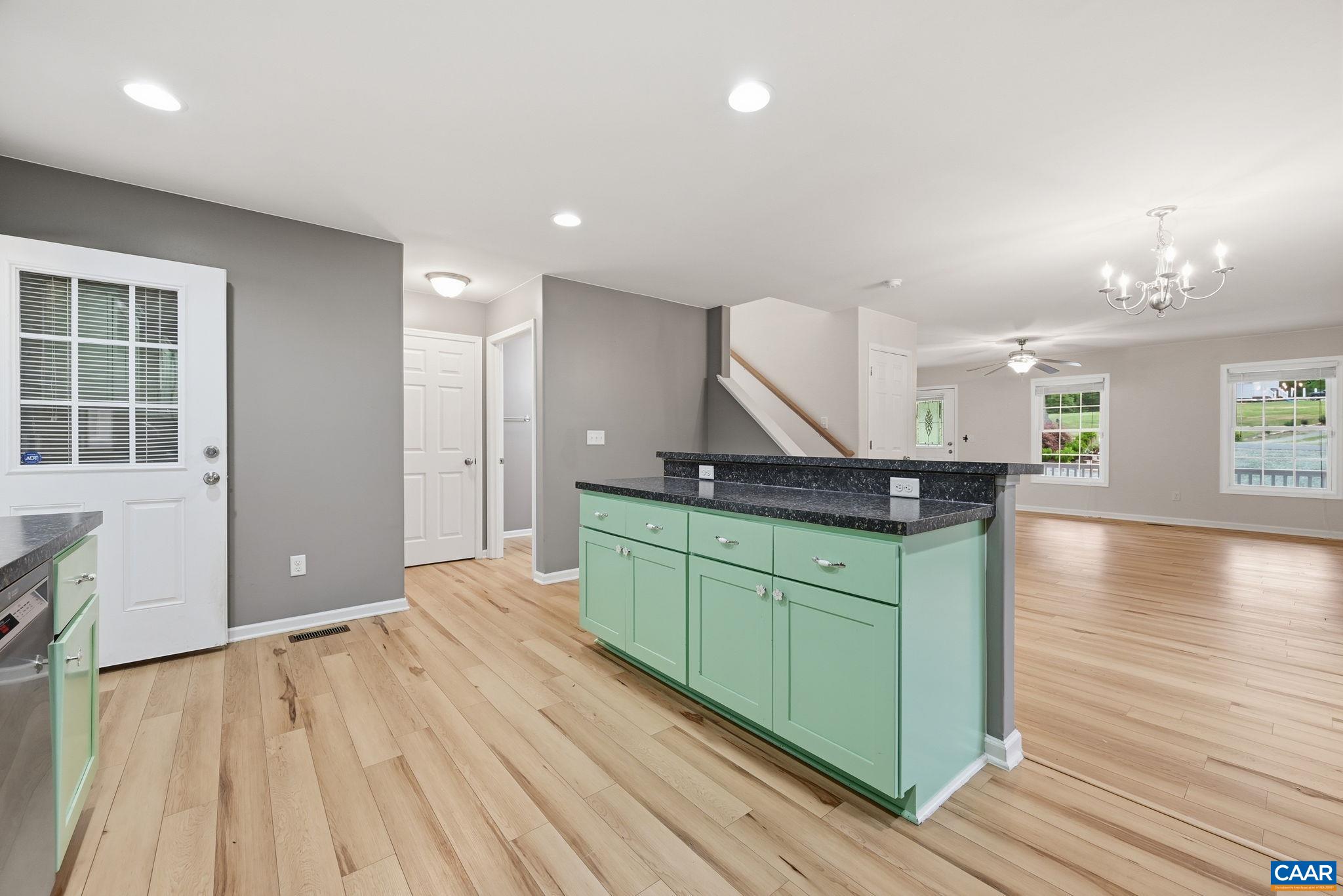 20 BOULDER SPRINGS LN, LOUISA, Virginia 23093, 5 Bedrooms Bedrooms, ,3 BathroomsBathrooms,Residential,20 BOULDER SPRINGS LN,678919 MLS # 678919