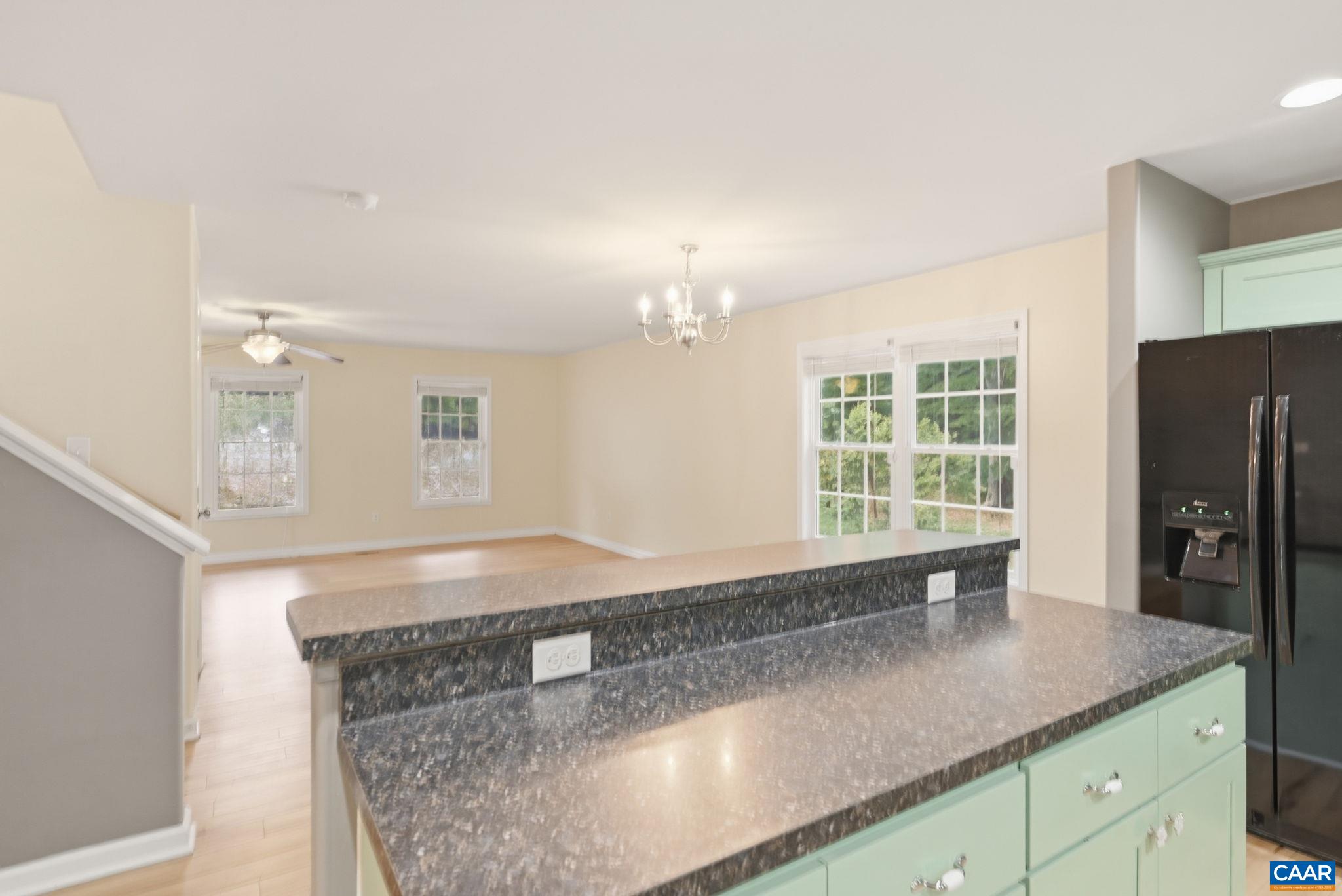 20 BOULDER SPRINGS LN, LOUISA, Virginia 23093, 5 Bedrooms Bedrooms, ,3 BathroomsBathrooms,Residential,20 BOULDER SPRINGS LN,678919 MLS # 678919