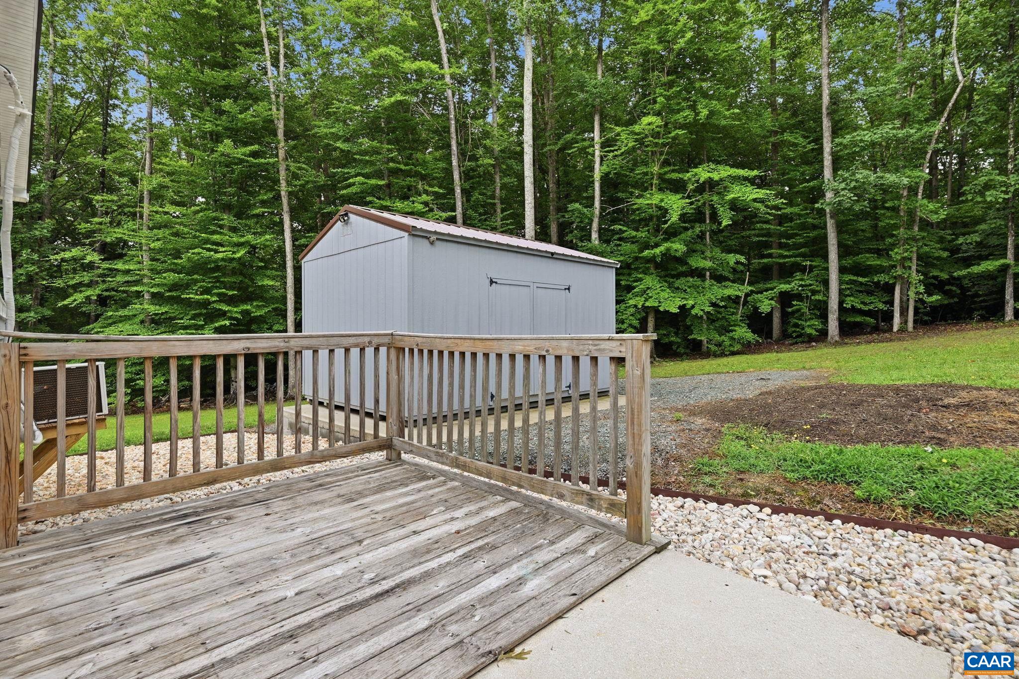 20 BOULDER SPRINGS LN, LOUISA, Virginia 23093, 5 Bedrooms Bedrooms, ,3 BathroomsBathrooms,Residential,20 BOULDER SPRINGS LN,678919 MLS # 678919