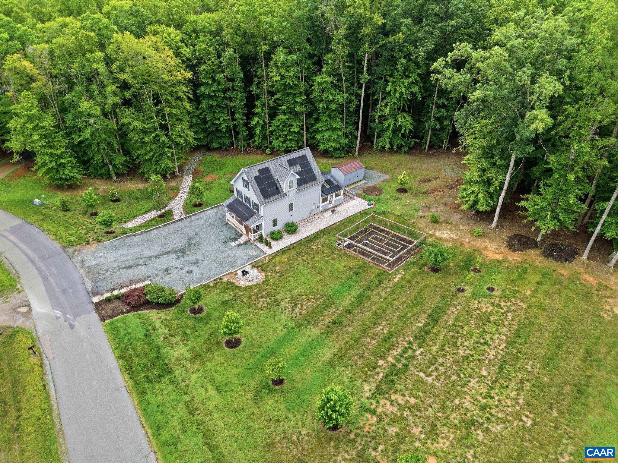 20 BOULDER SPRINGS LN, LOUISA, Virginia 23093, 5 Bedrooms Bedrooms, ,3 BathroomsBathrooms,Residential,20 BOULDER SPRINGS LN,678919 MLS # 678919