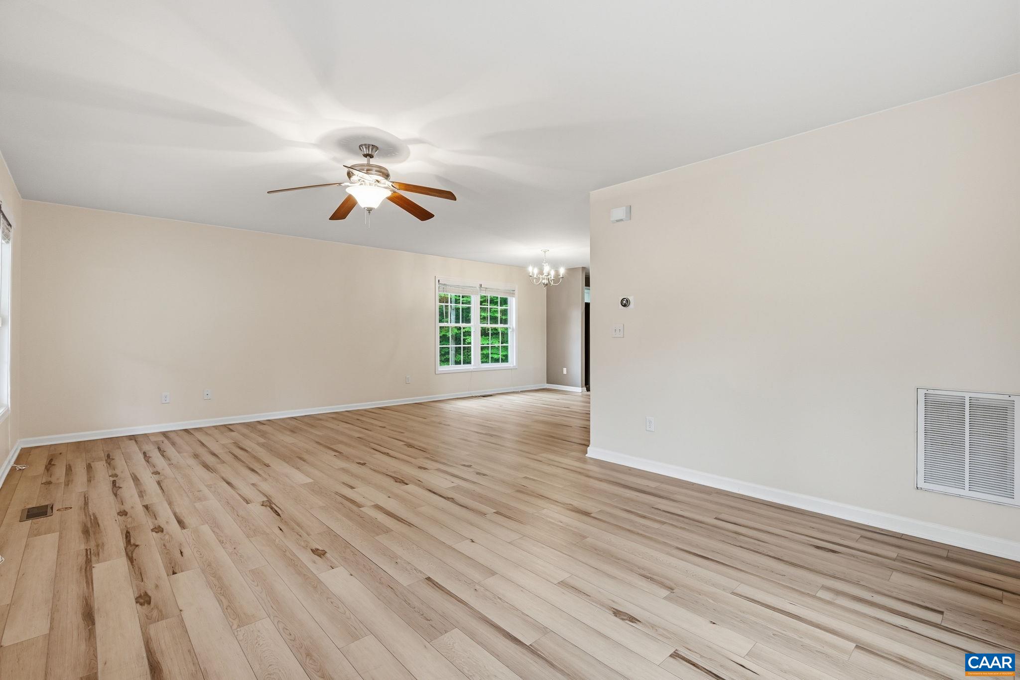 20 BOULDER SPRINGS LN, LOUISA, Virginia 23093, 5 Bedrooms Bedrooms, ,3 BathroomsBathrooms,Residential,20 BOULDER SPRINGS LN,678919 MLS # 678919