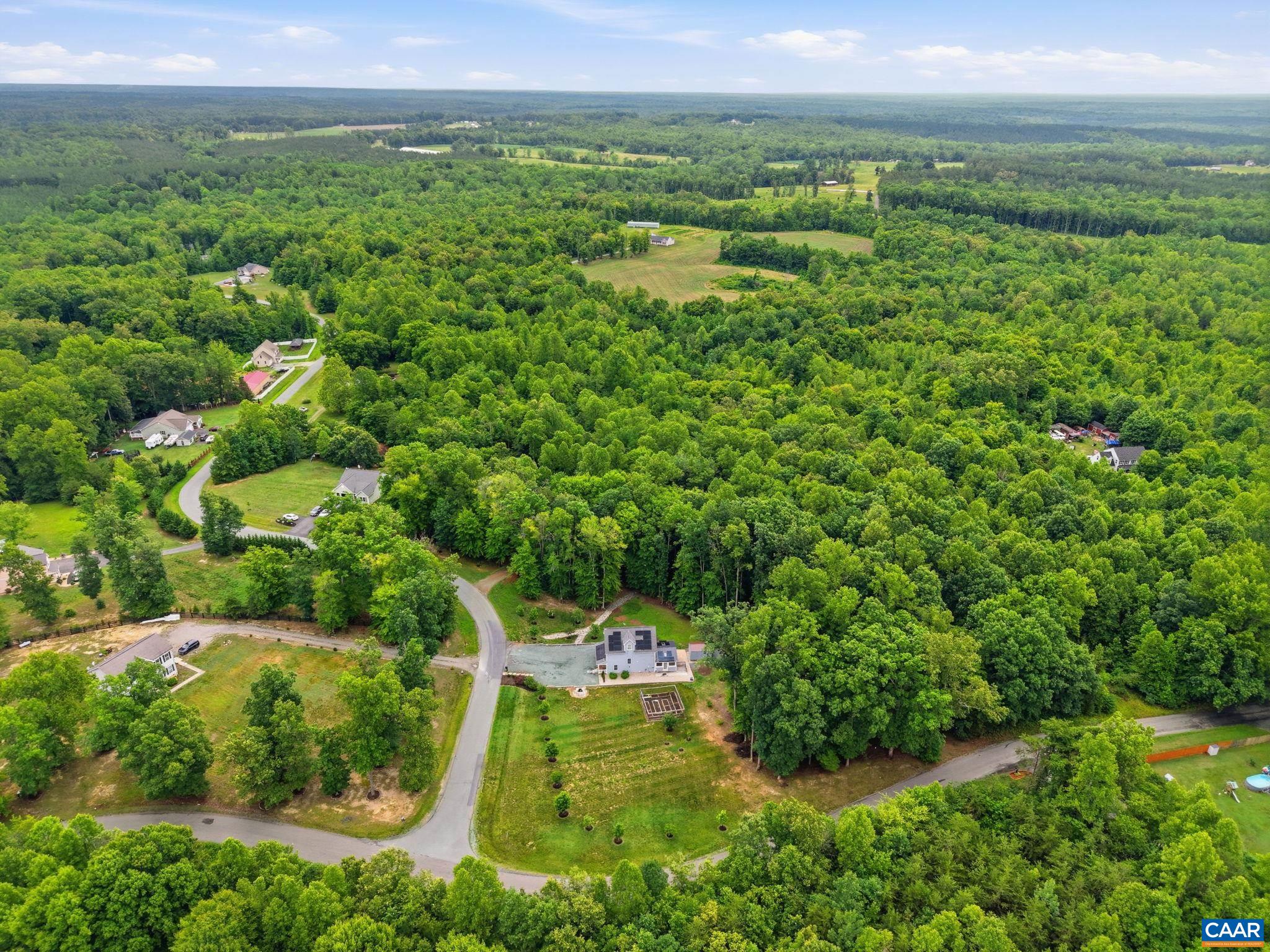 20 BOULDER SPRINGS LN, LOUISA, Virginia 23093, 5 Bedrooms Bedrooms, ,3 BathroomsBathrooms,Residential,20 BOULDER SPRINGS LN,678919 MLS # 678919
