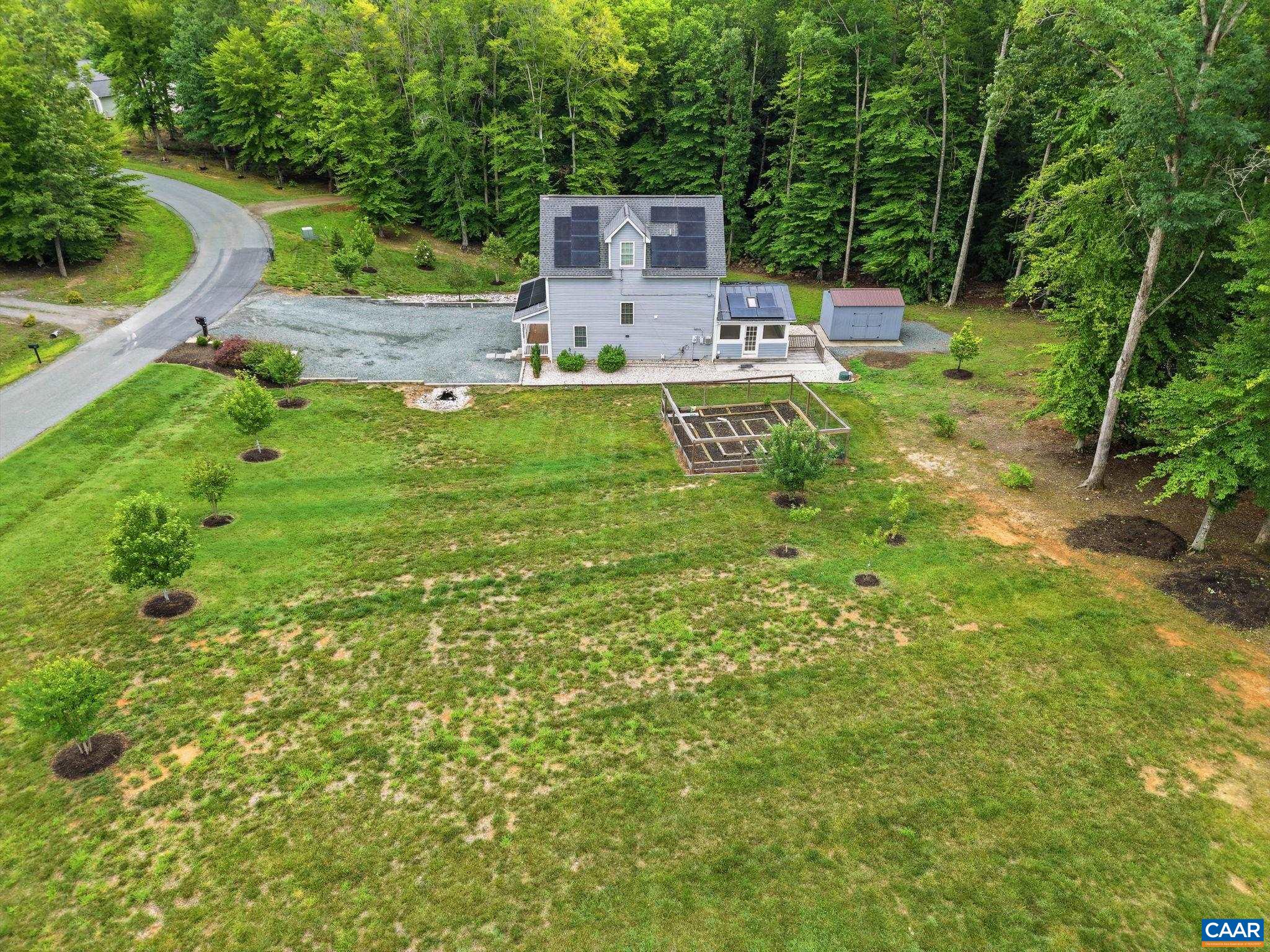 20 BOULDER SPRINGS LN, LOUISA, Virginia 23093, 5 Bedrooms Bedrooms, ,3 BathroomsBathrooms,Residential,20 BOULDER SPRINGS LN,678919 MLS # 678919